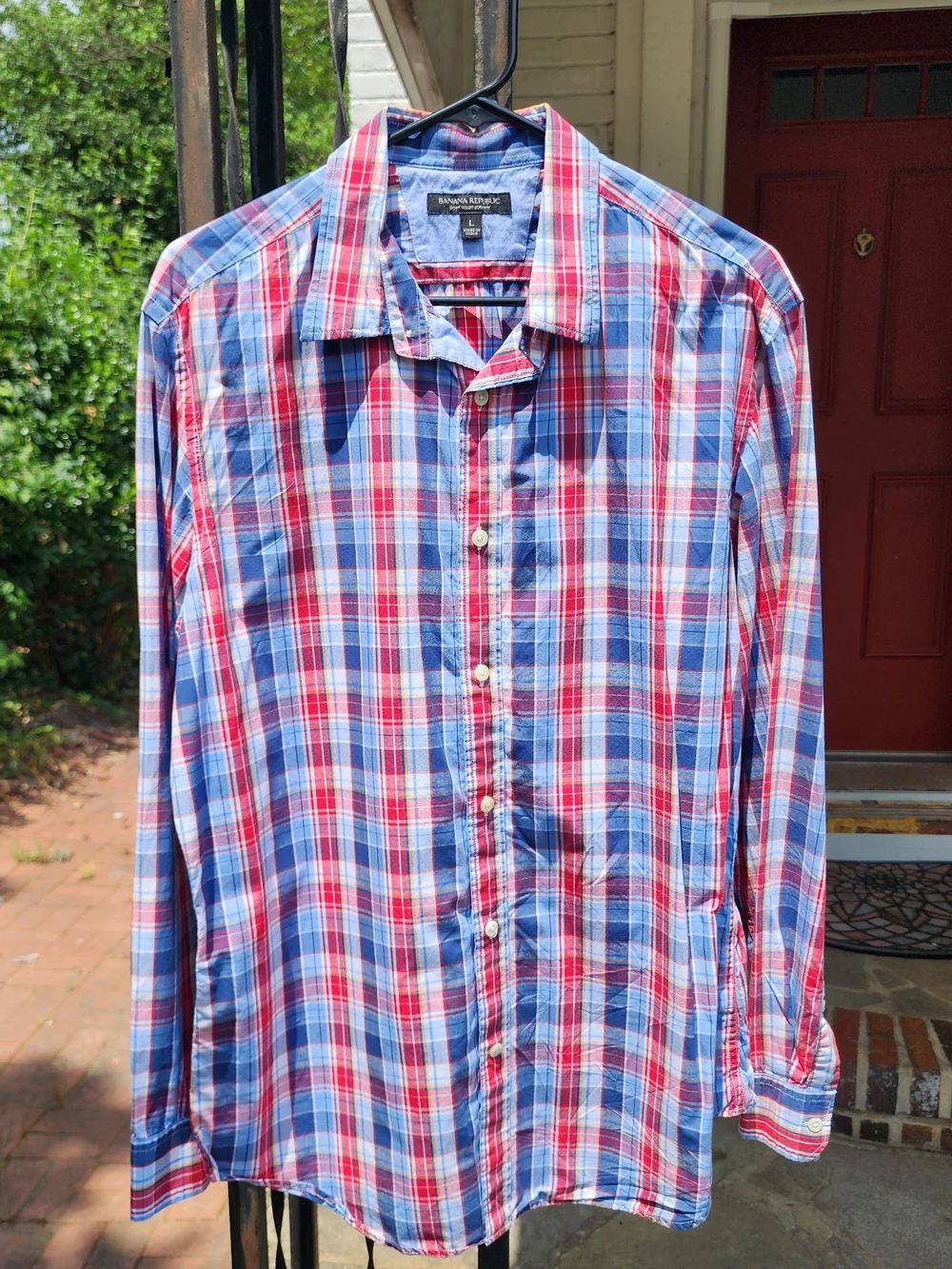 Banana Republic Soft Wash Slim Fit Plaid Shirt. Size Large.